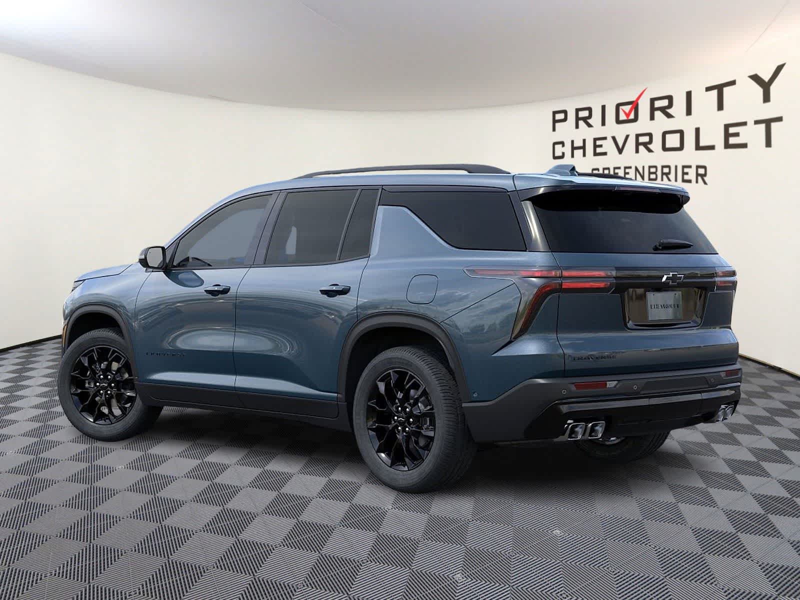 Thumbnail: 2026 Chevrolet Traverse - 3