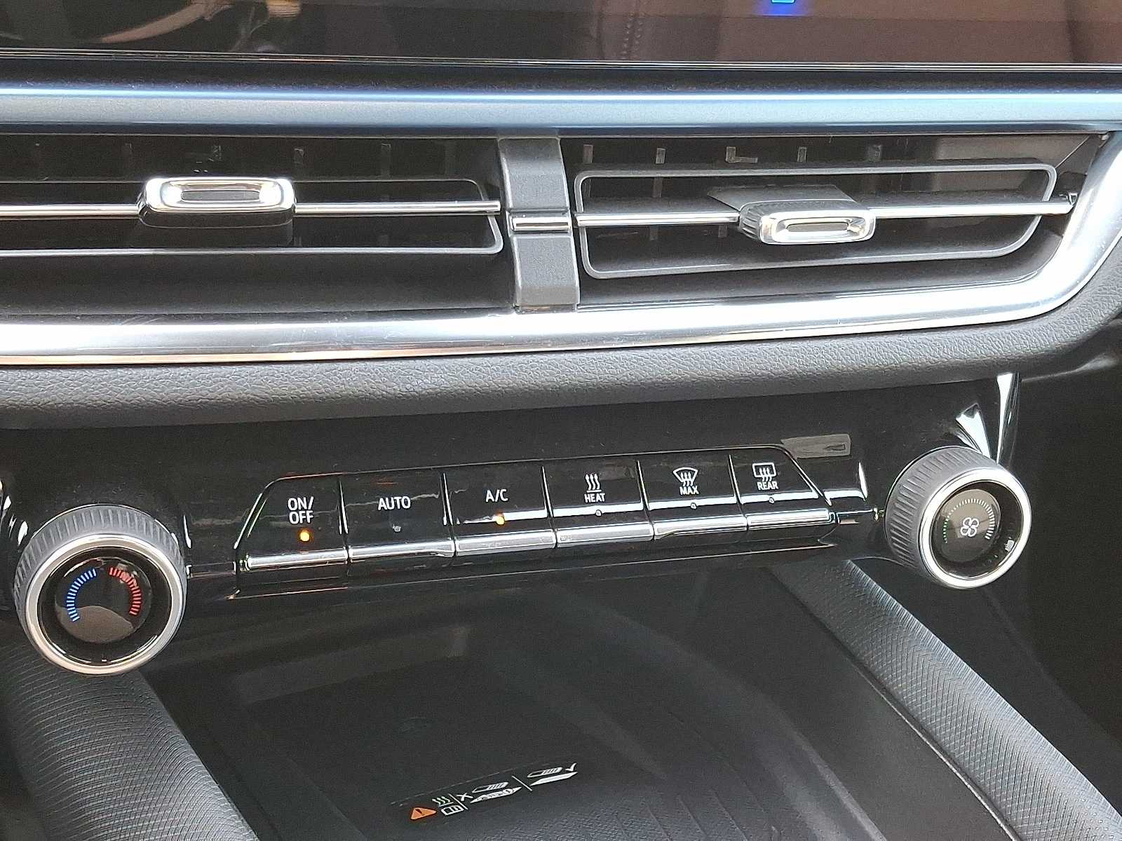 Thumbnail: 2025 Chevrolet Equinox - 10