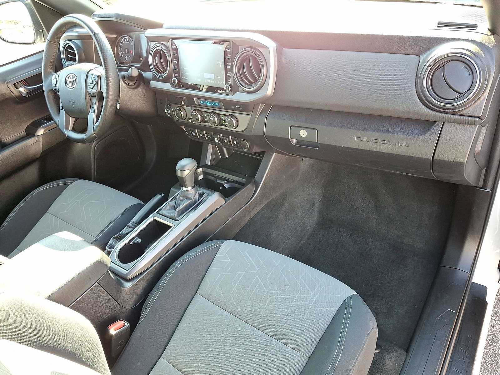 Thumbnail: 2023 Toyota Tacoma - 32