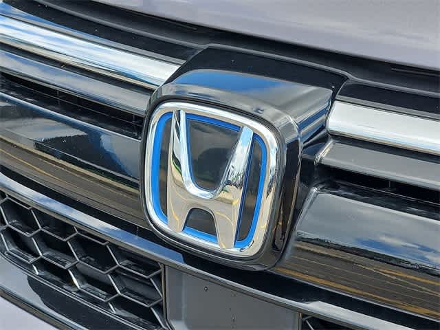 2022 Honda CR-V Touring 32