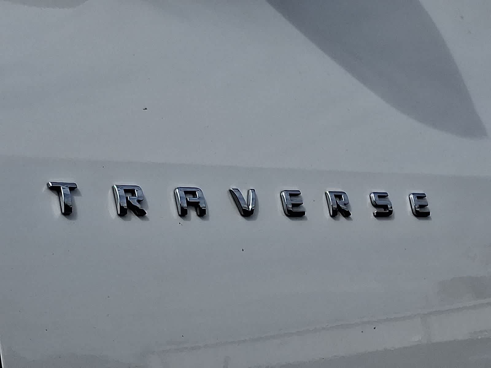 Thumbnail: 2018 Chevrolet Traverse - 38