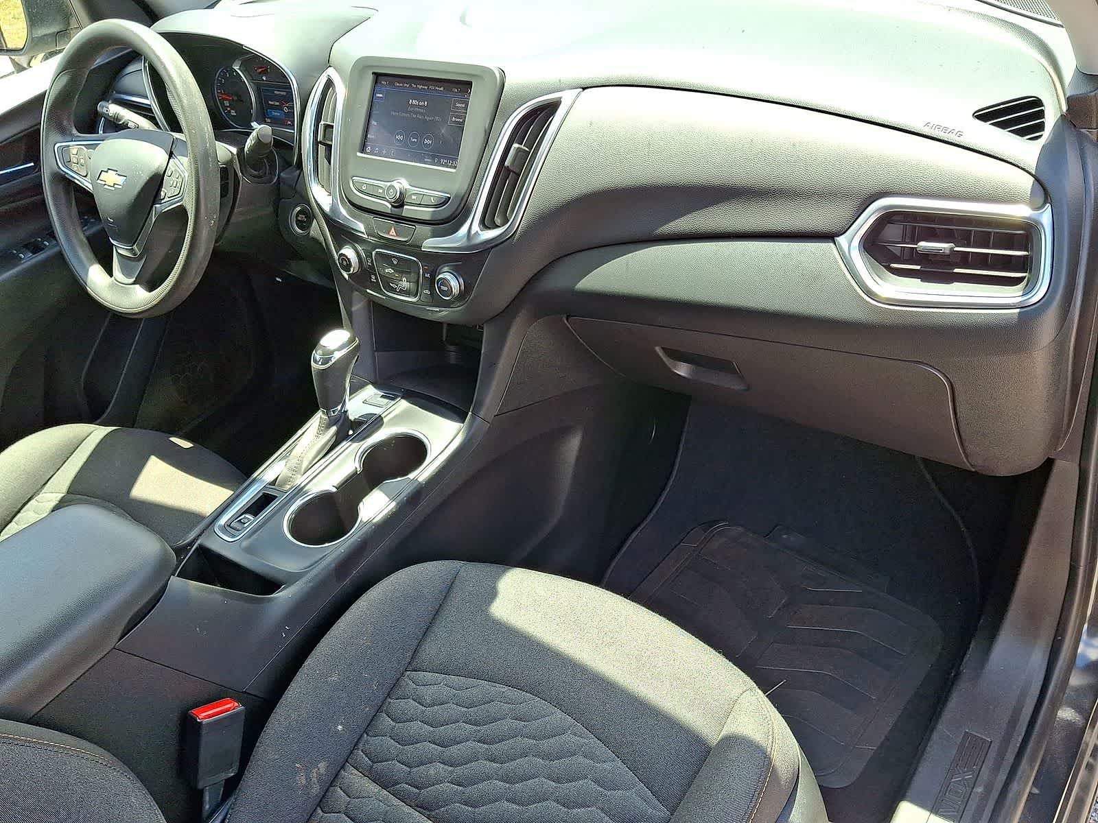 Thumbnail: 2021 Chevrolet Equinox - 33
