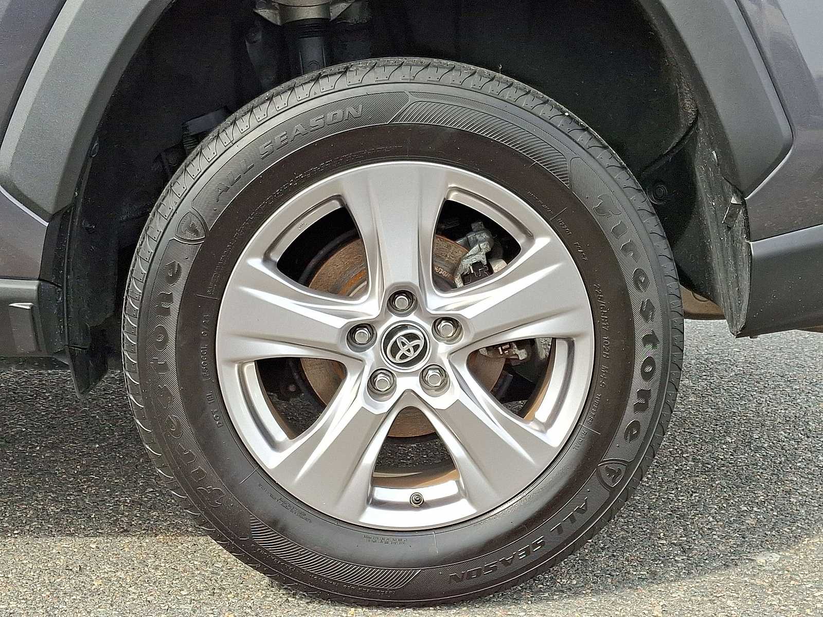 Thumbnail: 2022 Toyota RAV4 - 37