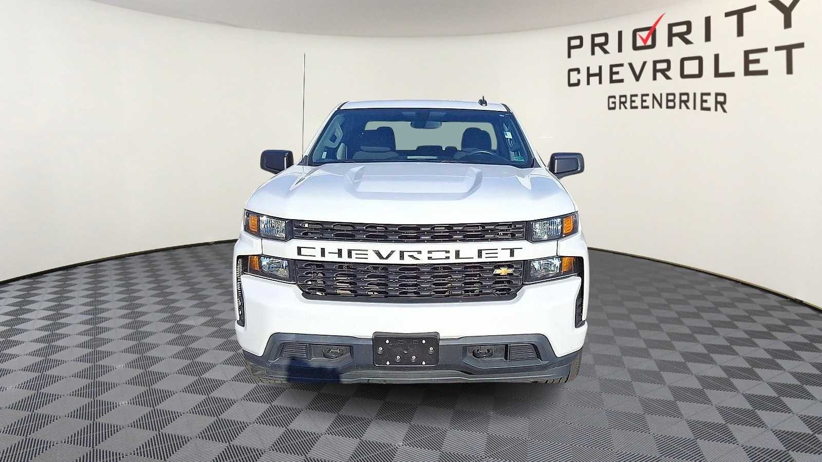 Thumbnail: 2020 Chevrolet Silverado 1500 - 3