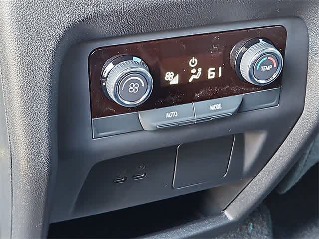 Thumbnail: 2026 Chevrolet Traverse - 11