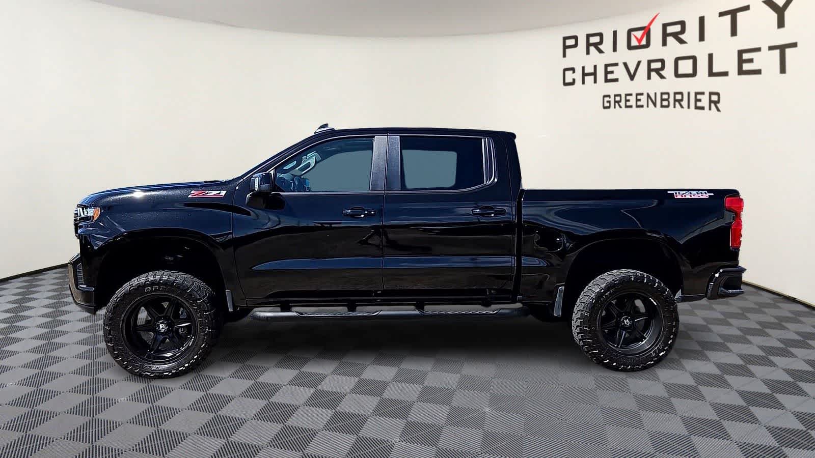 Thumbnail: 2020 Chevrolet Silverado 1500 - 5