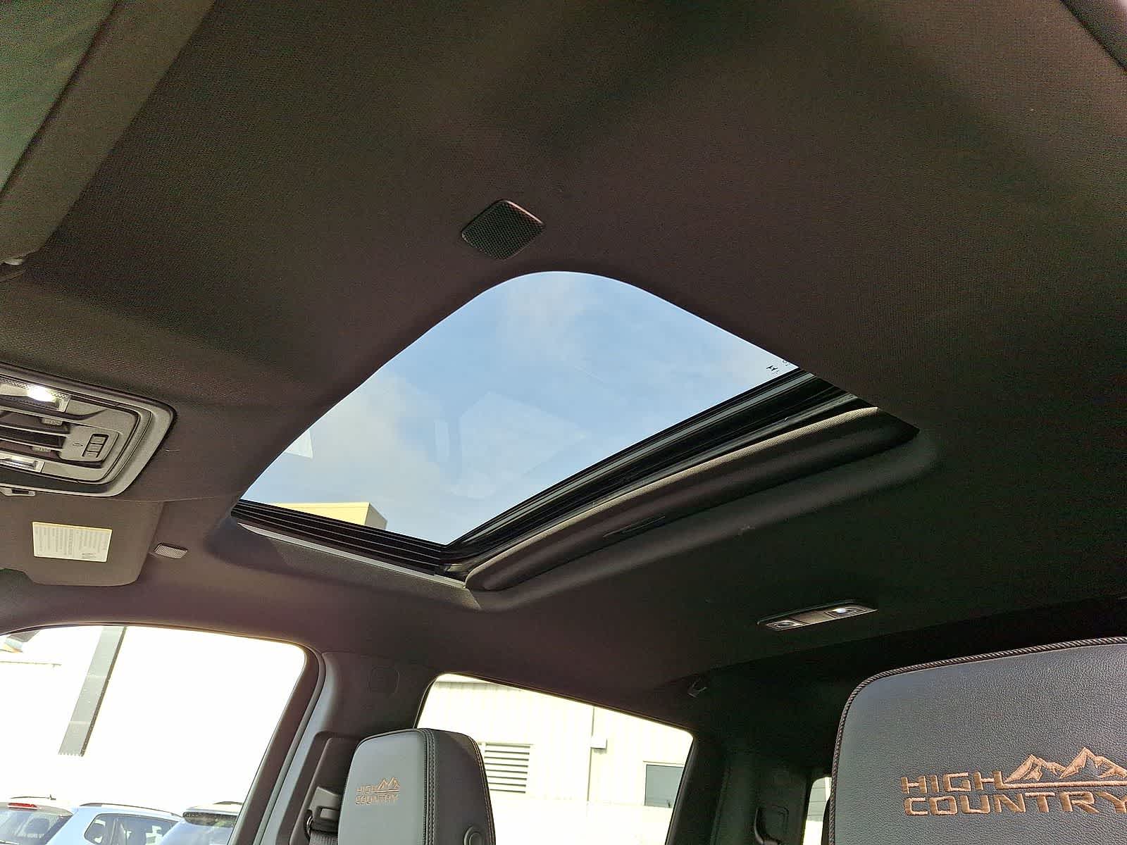 Thumbnail: 2025 Chevrolet Silverado 1500 - 25