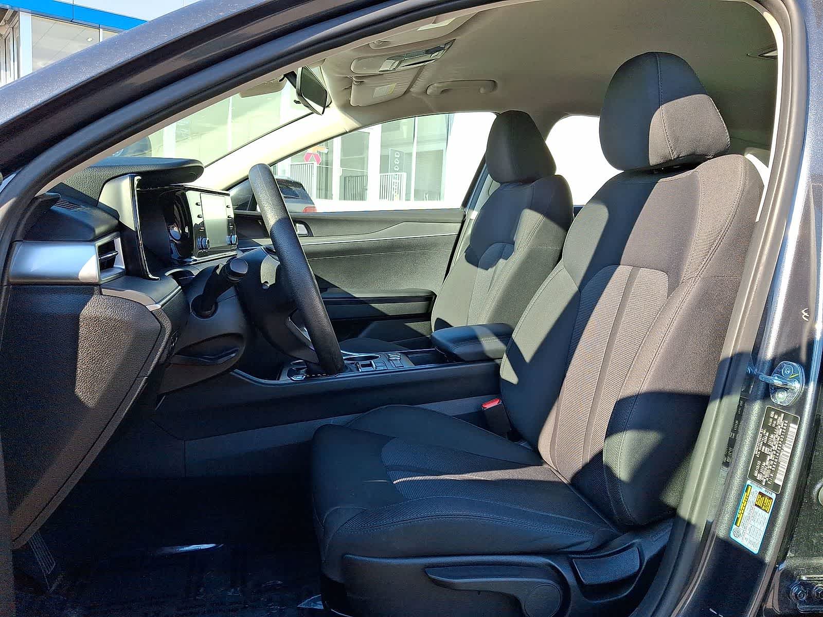 Thumbnail: 2023 Kia K5 - 24