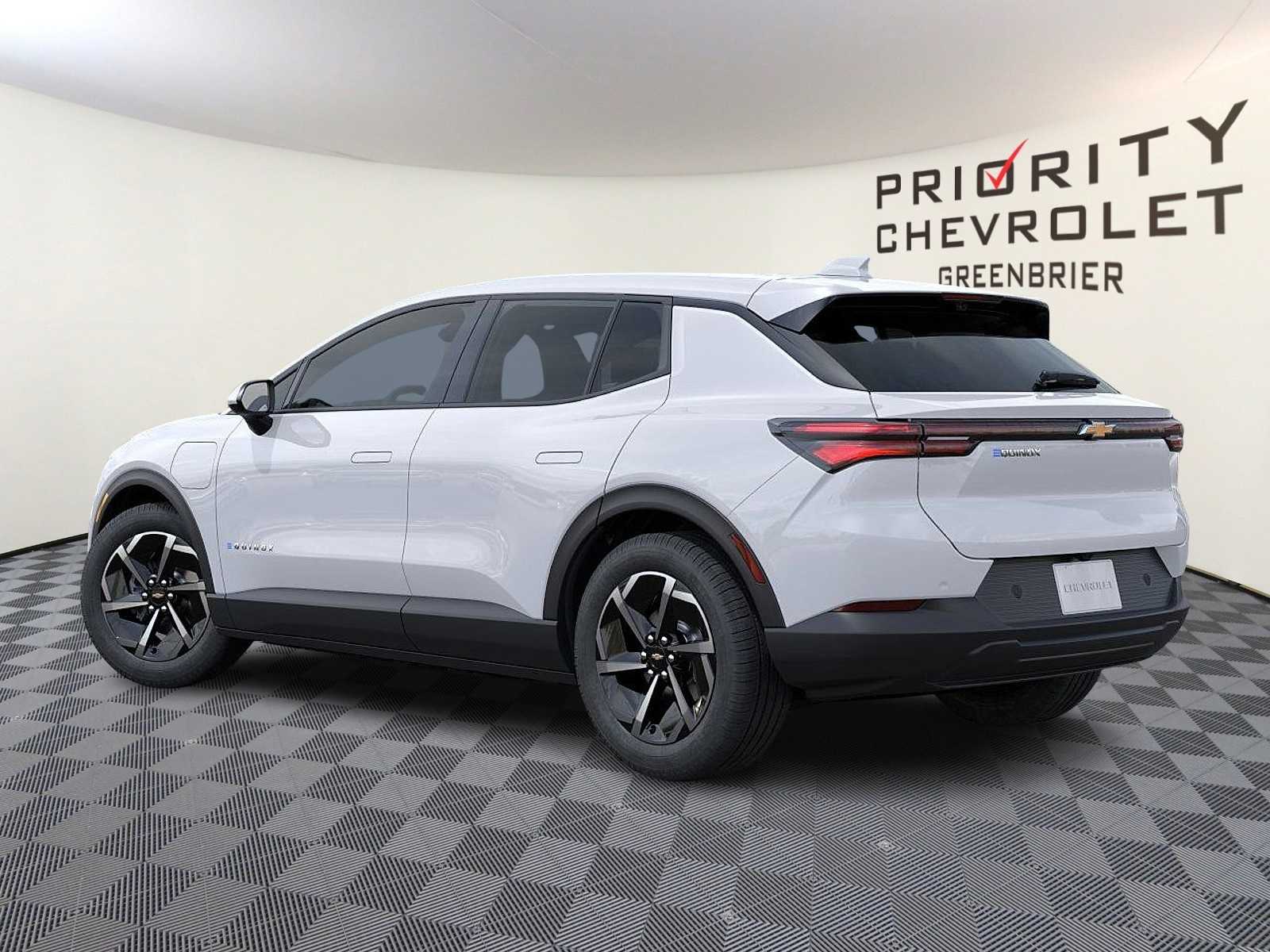 Thumbnail: 2026 Chevrolet Equinox - 3