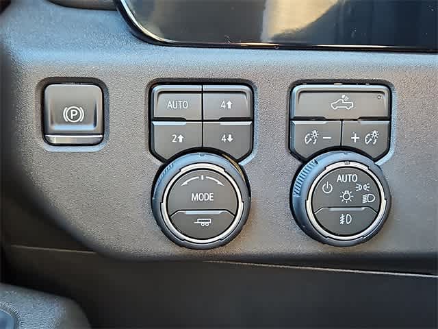 Thumbnail: 2026 Chevrolet Silverado 1500 - 20