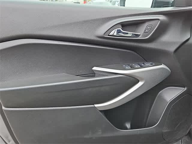 Thumbnail: 2024 Chevrolet Trax - 25