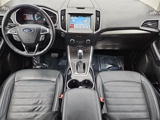 Thumbnail: 2017 Ford Edge - 11