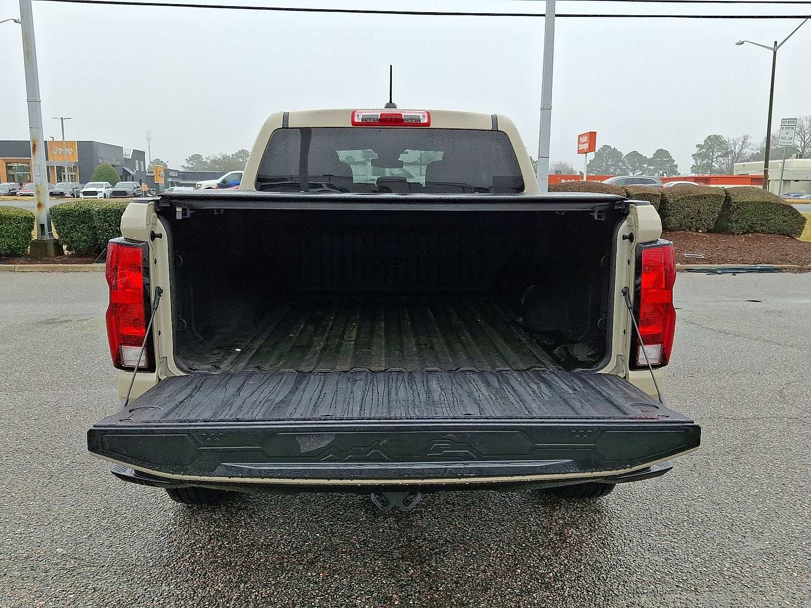 Thumbnail: 2024 Chevrolet Colorado - 30