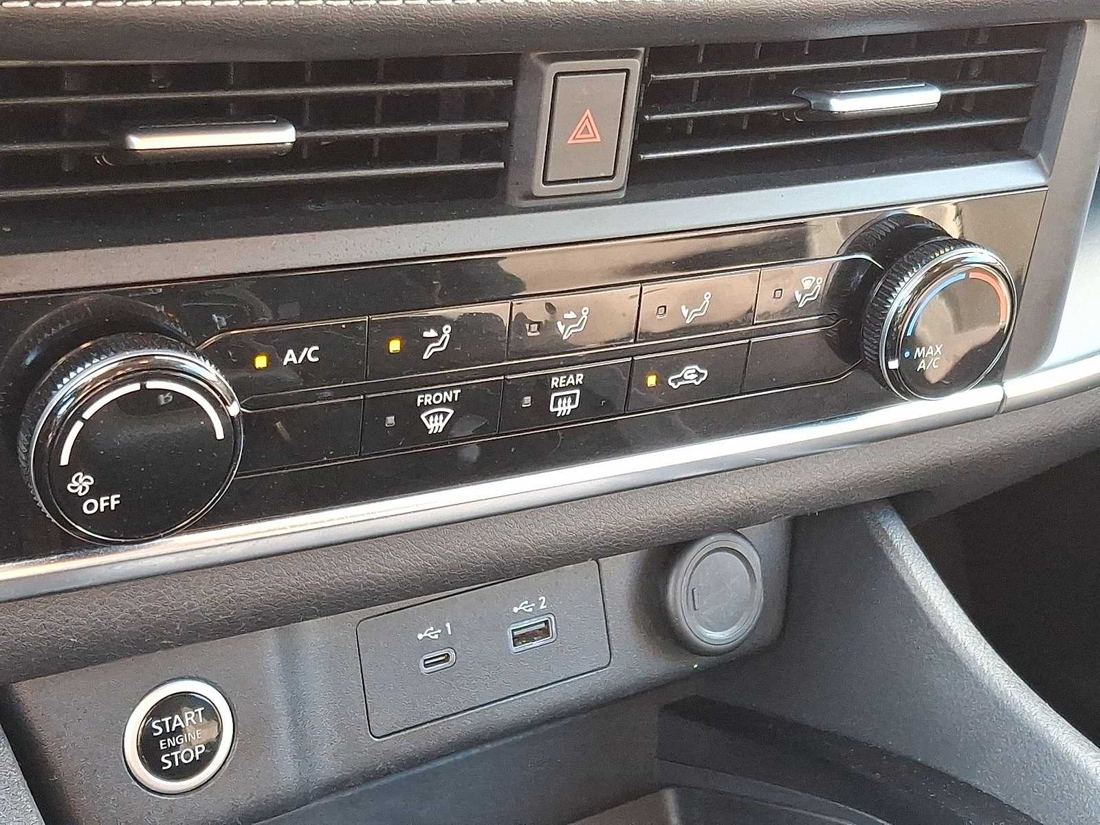 Thumbnail: 2023 Nissan Rogue - 23