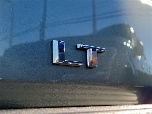 Thumbnail: 2023 Chevrolet Suburban - 30