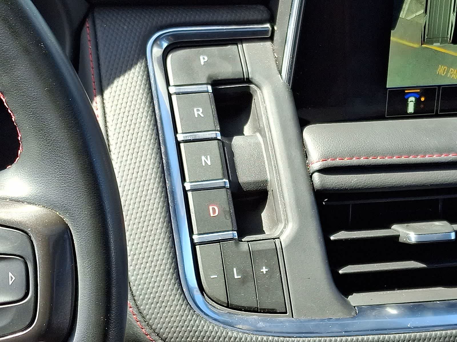 Thumbnail: 2023 Chevrolet Tahoe - 22