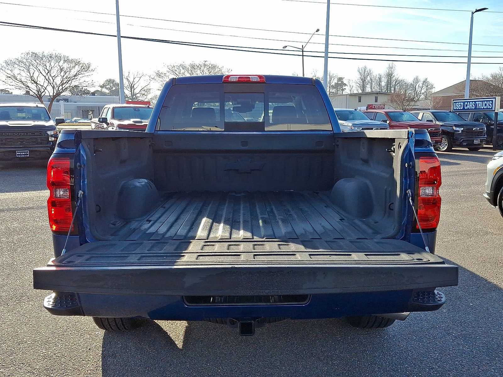 Thumbnail: 2015 Chevrolet Silverado 1500 - 30