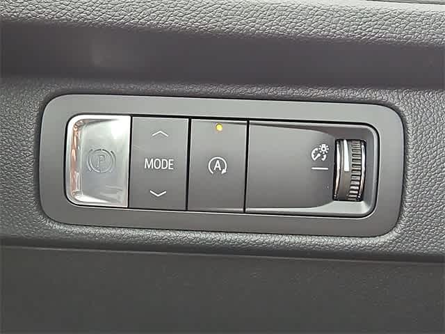 Thumbnail: 2026 Chevrolet Traverse - 19