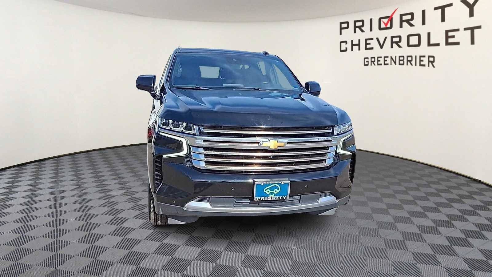 Thumbnail: 2023 Chevrolet Tahoe - 3