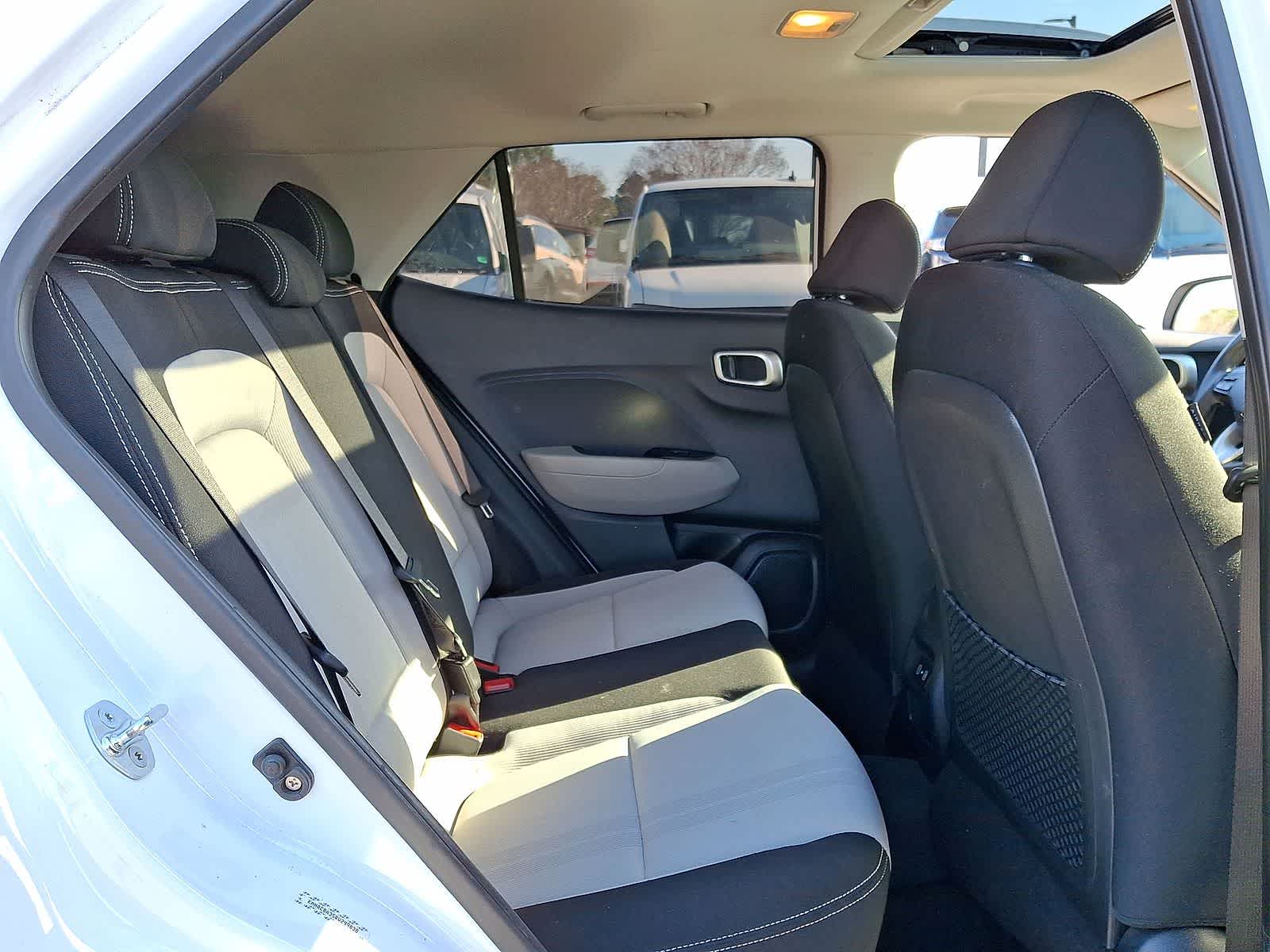 Thumbnail: 2024 Hyundai Venue - 31