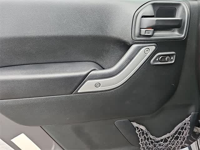 Thumbnail: 2017 Jeep Wrangler - 24