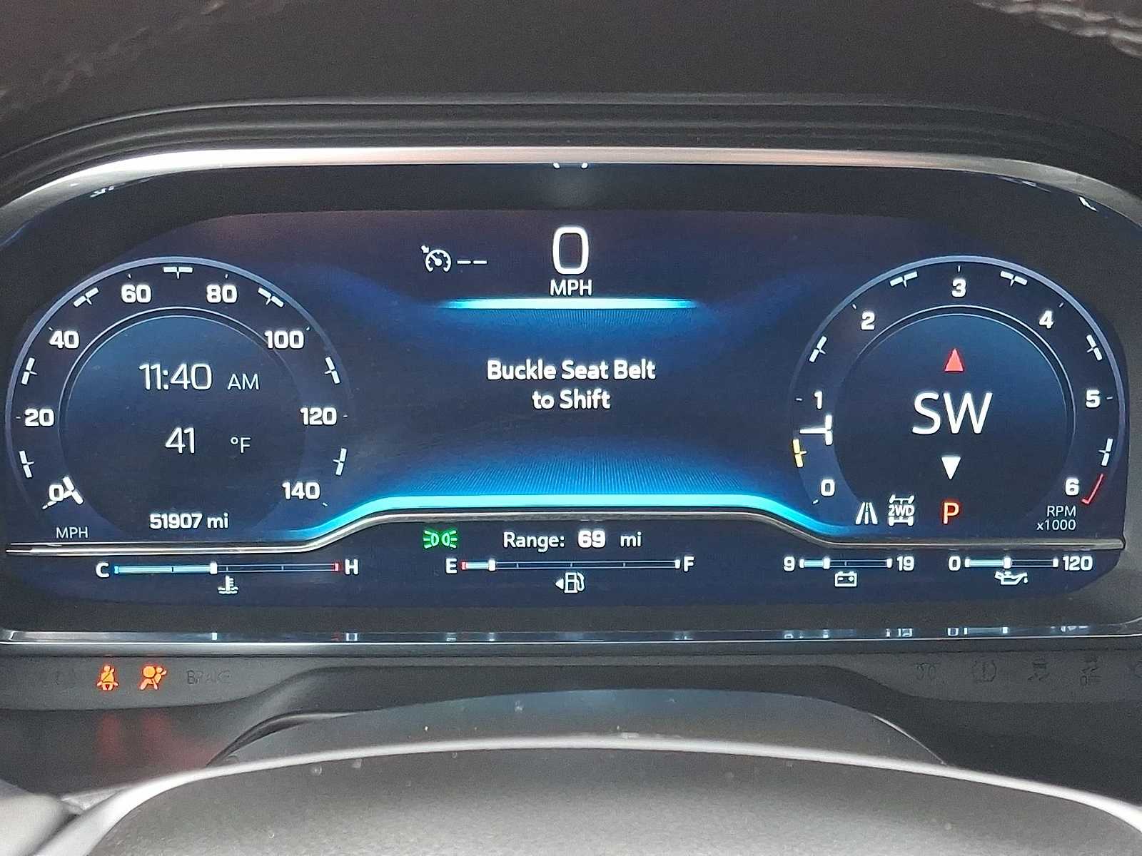 Thumbnail: 2024 Chevrolet Suburban - 17