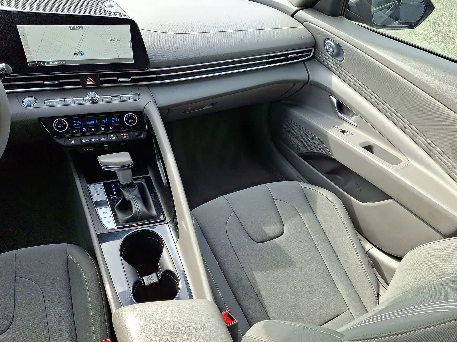 Thumbnail: 2023 Hyundai Elantra - 12