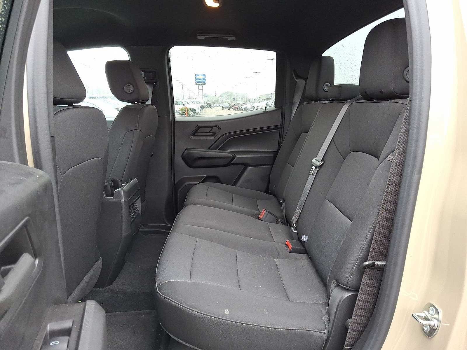 Thumbnail: 2024 Chevrolet Colorado - 29