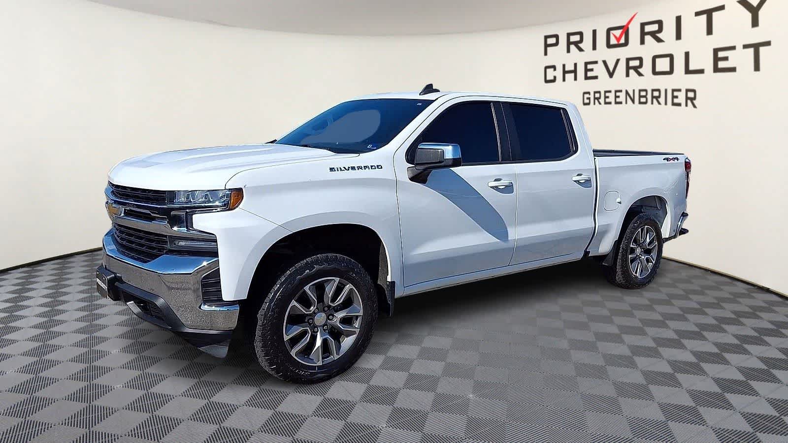 Thumbnail: 2020 Chevrolet Silverado 1500 - 4