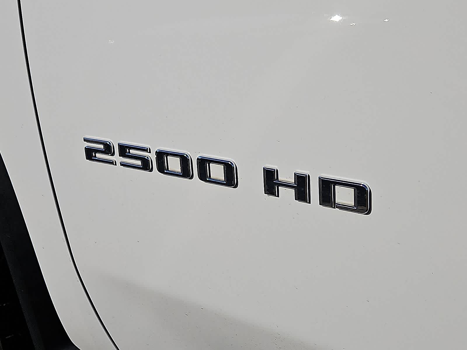 Thumbnail: 2023 Chevrolet Silverado 2500 - 4