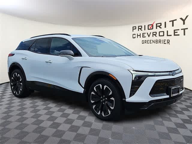 Thumbnail: 2024 Chevrolet Blazer EV - 3