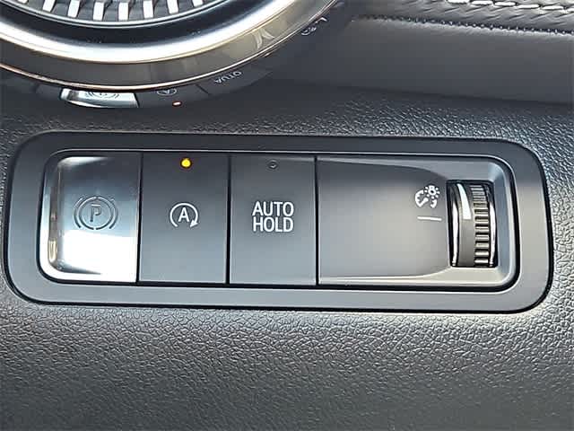 Thumbnail: 2025 Chevrolet Equinox - 16