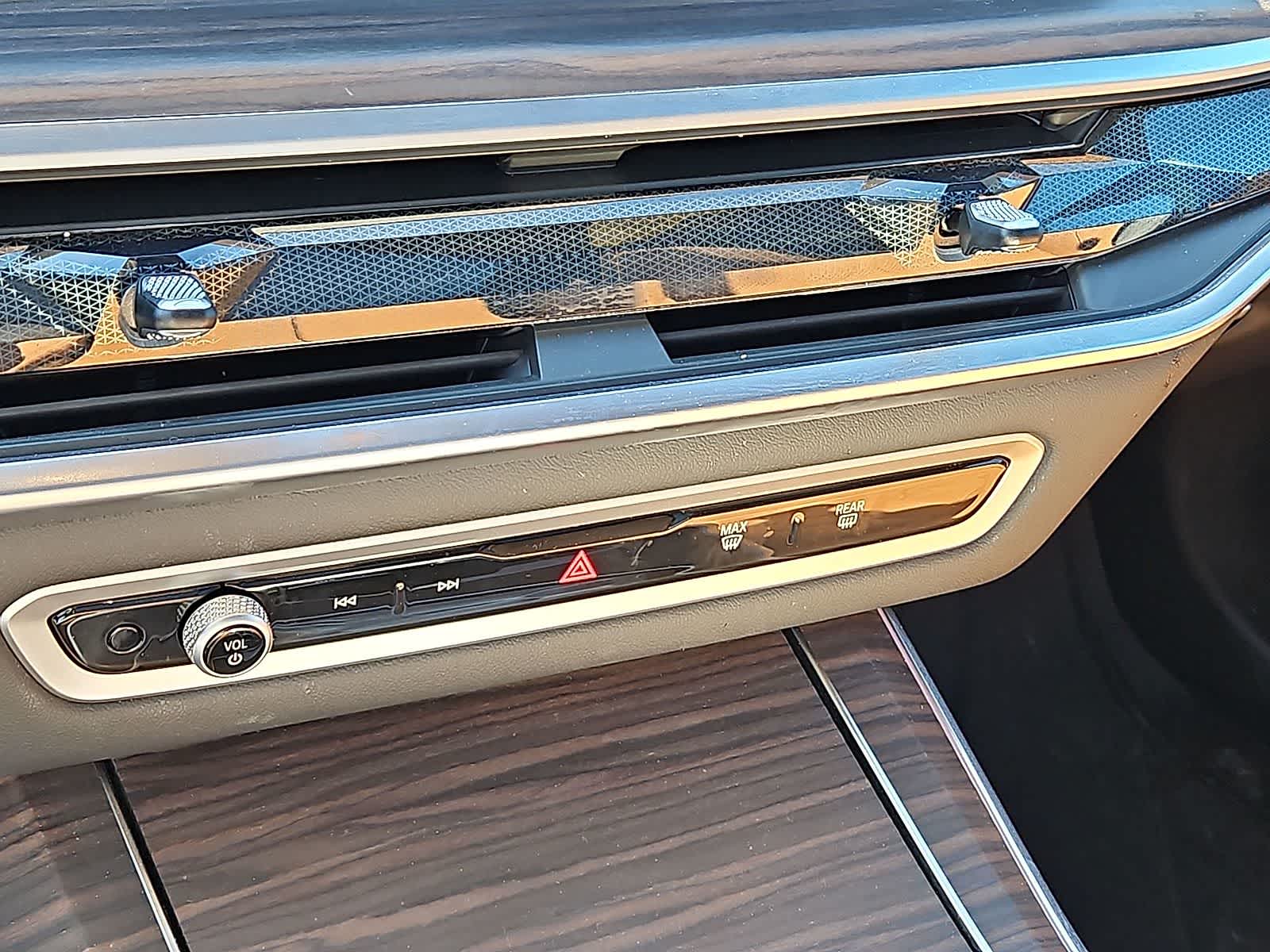 Thumbnail: 2025 BMW X5 - 24