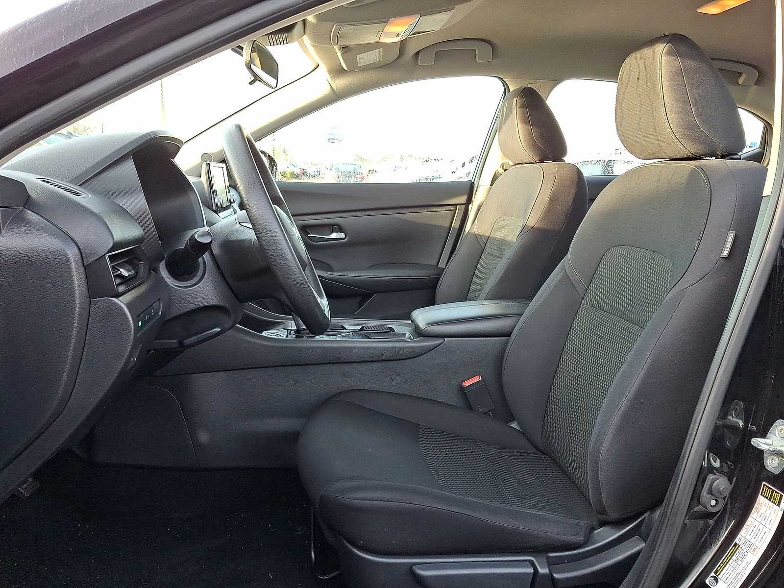 Thumbnail: 2021 Nissan Sentra - 24