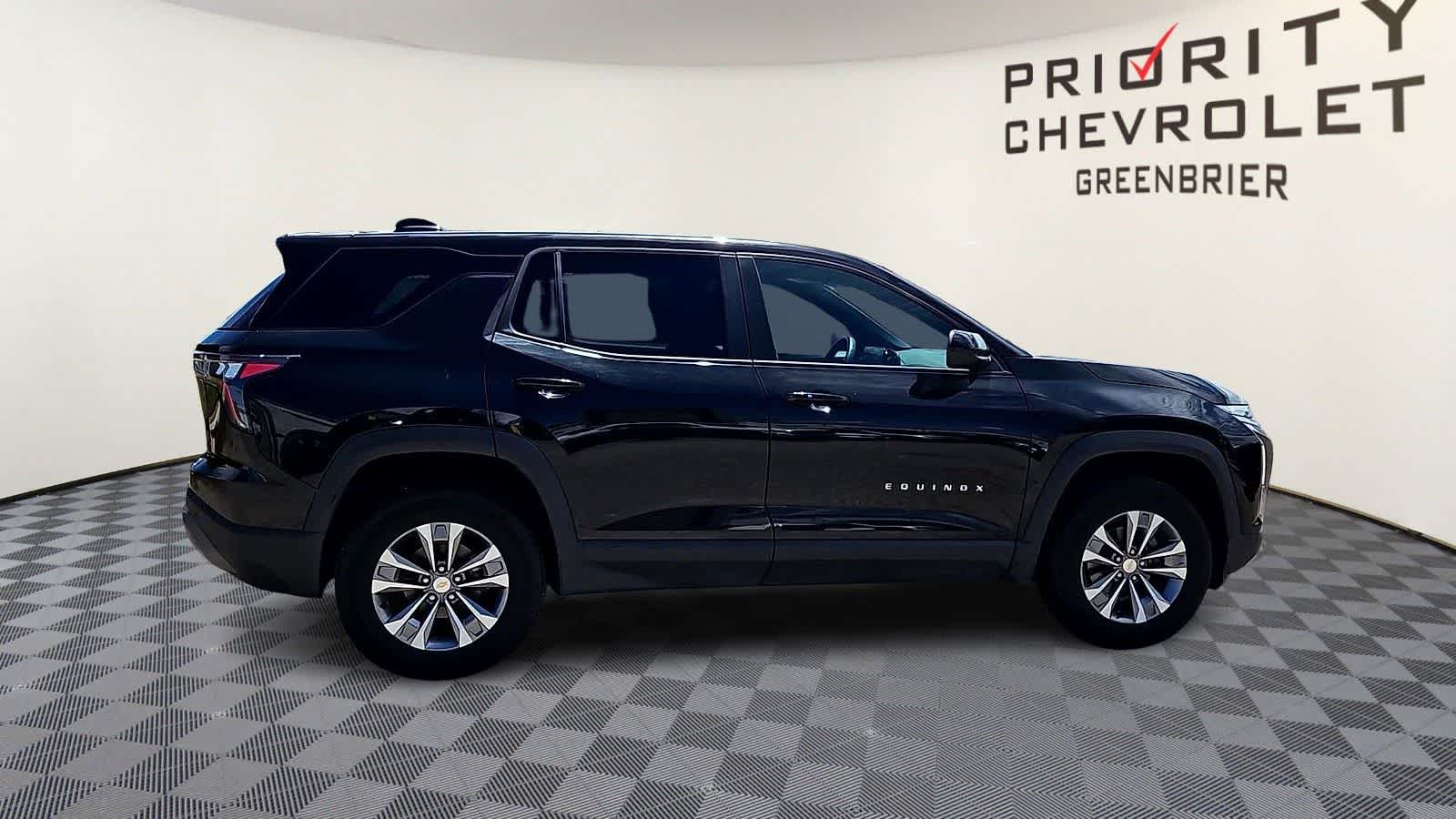 Thumbnail: 2025 Chevrolet Equinox - 9