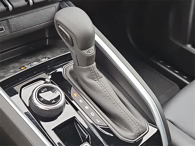 Thumbnail: 2026 Chevrolet Colorado - 12