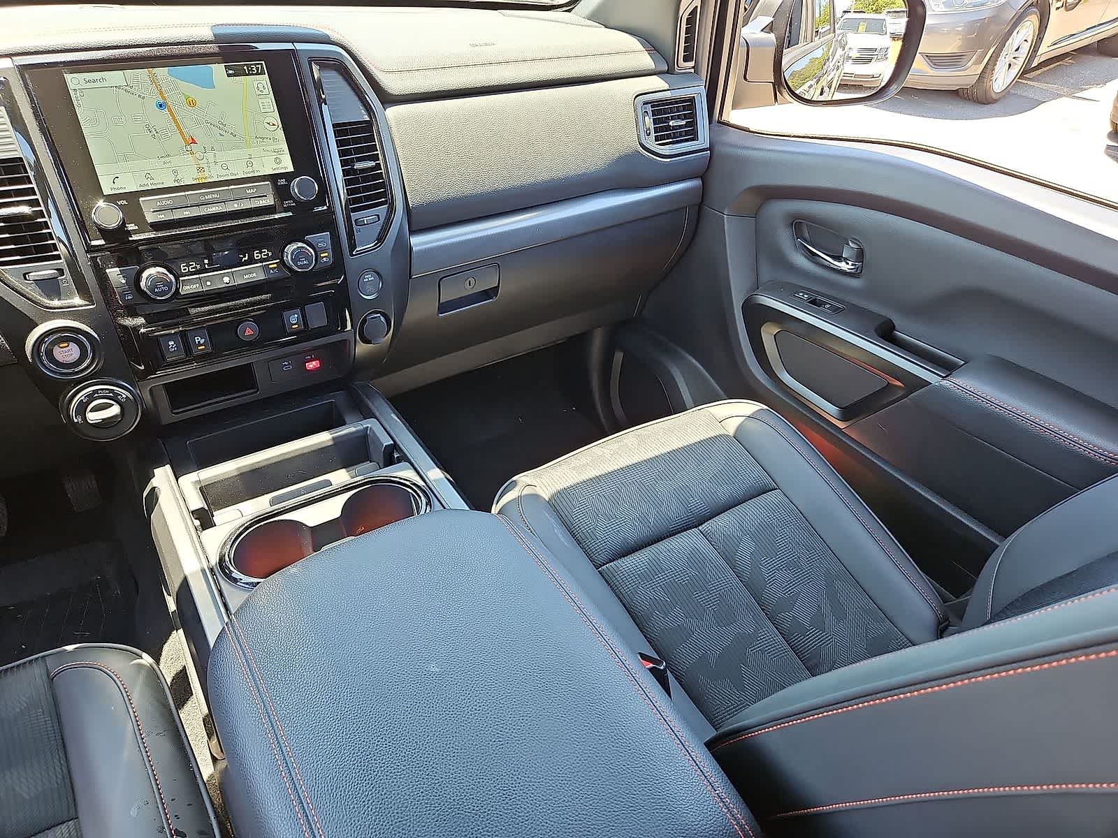 Thumbnail: 2024 Nissan Titan - 12