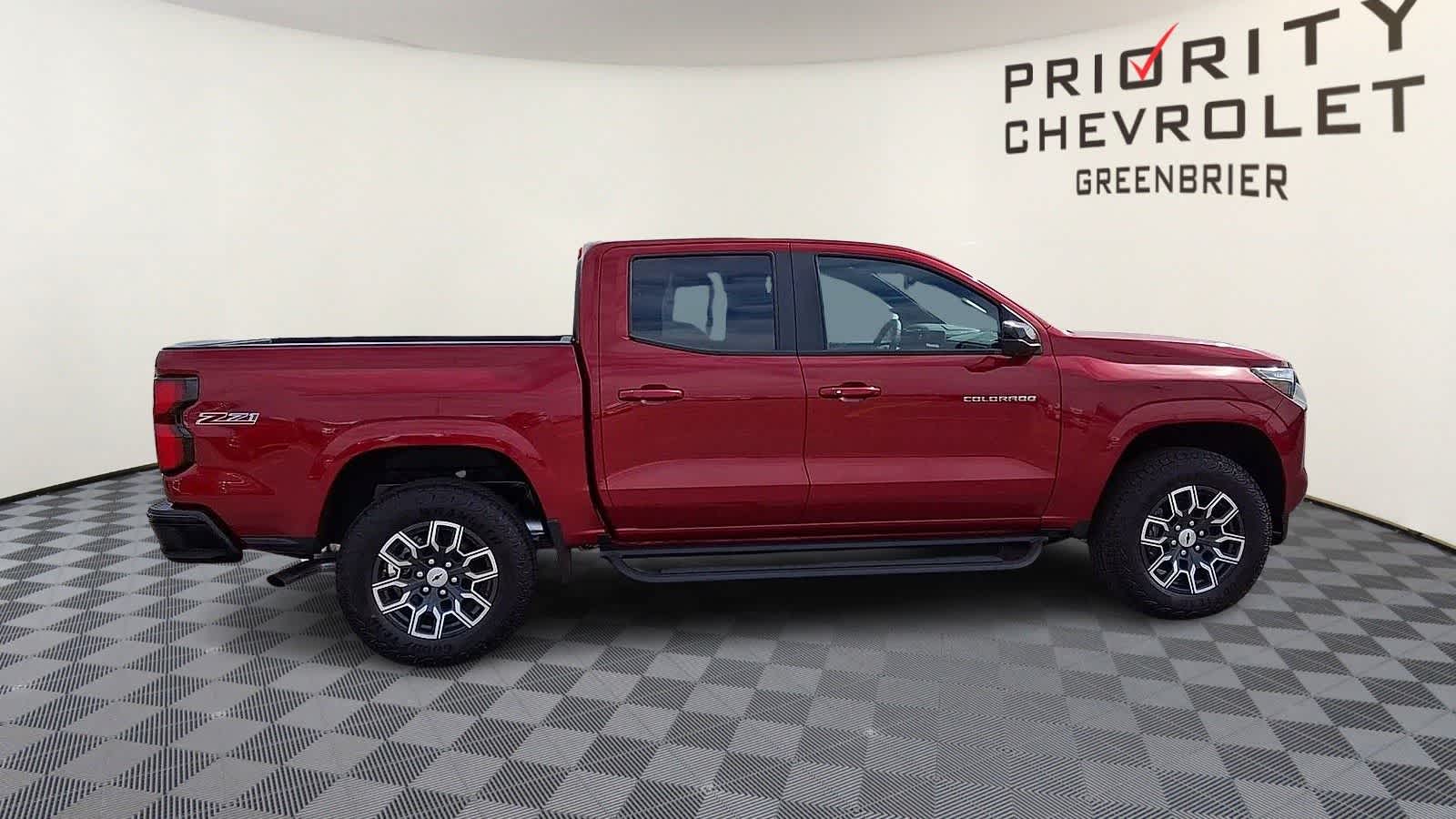 Thumbnail: 2026 Chevrolet Colorado - 9