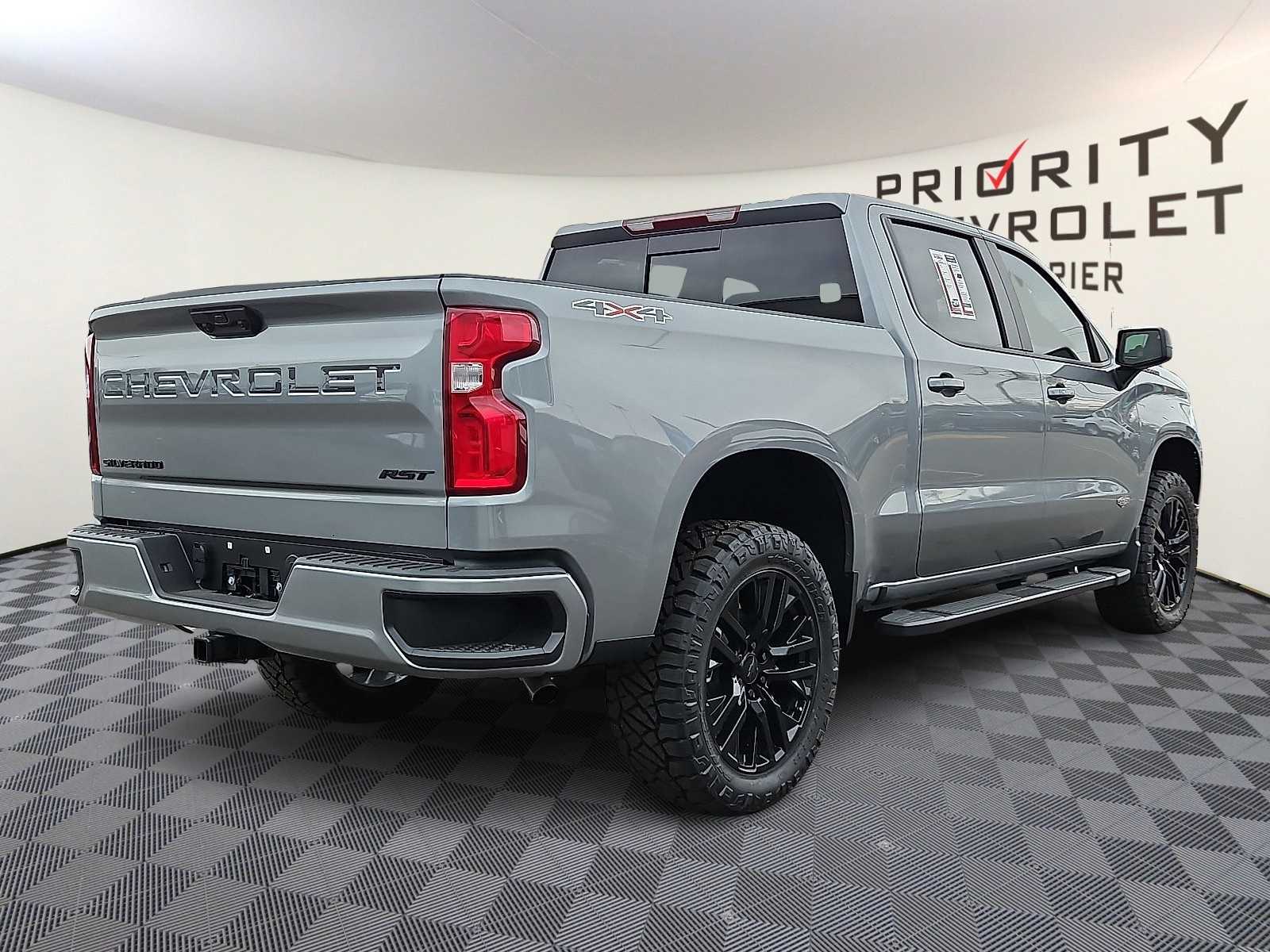 Thumbnail: 2025 Chevrolet Silverado 1500 - 3