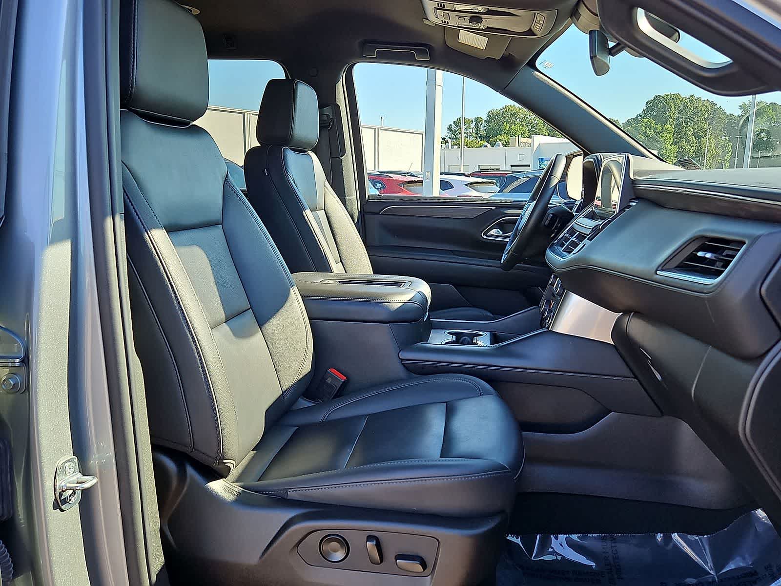 Thumbnail: 2024 Chevrolet Suburban - 33