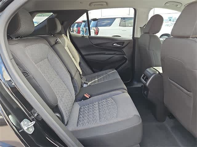 Thumbnail: 2023 Chevrolet Equinox - 31