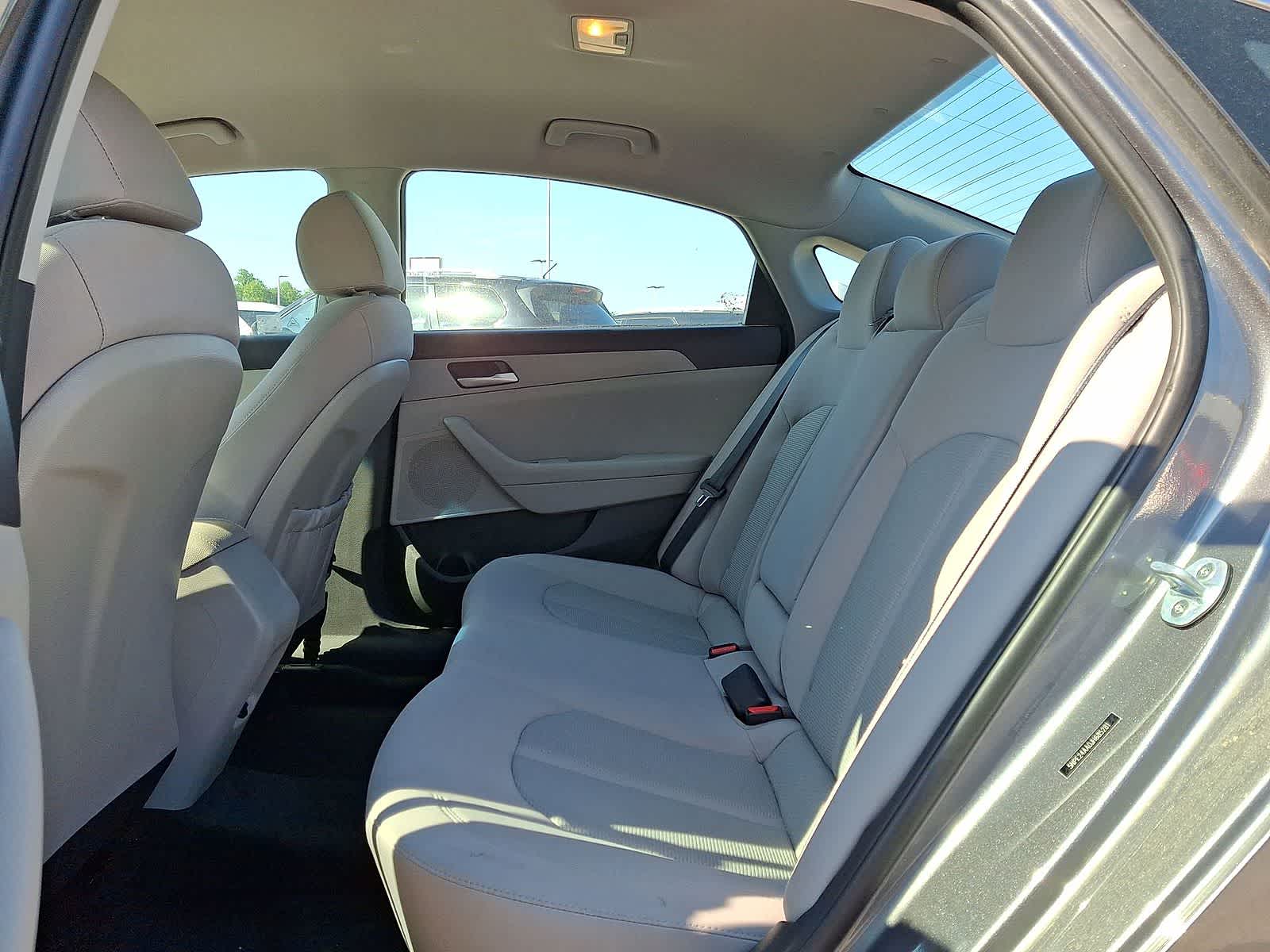 Thumbnail: 2018 Hyundai Sonata - 27