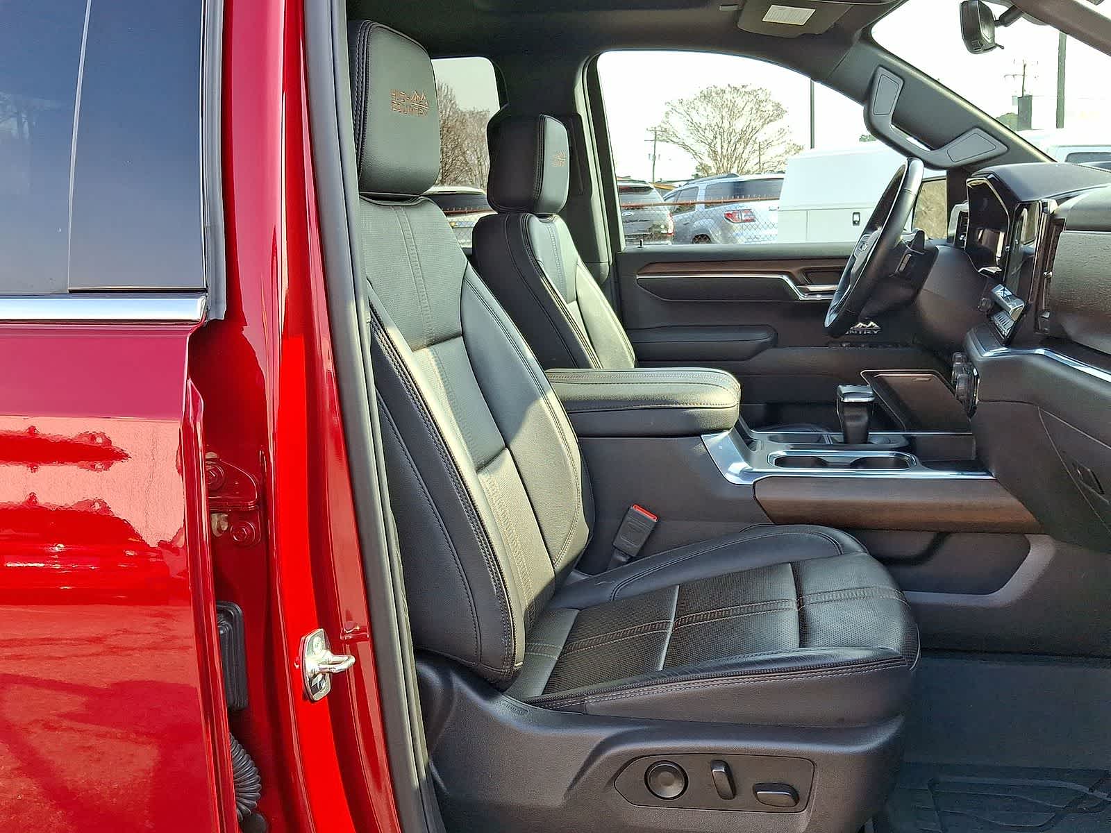 Thumbnail: 2025 Chevrolet Silverado 1500 - 35