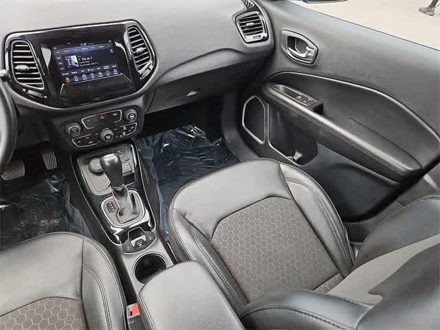 Thumbnail: 2020 Jeep Compass - 12
