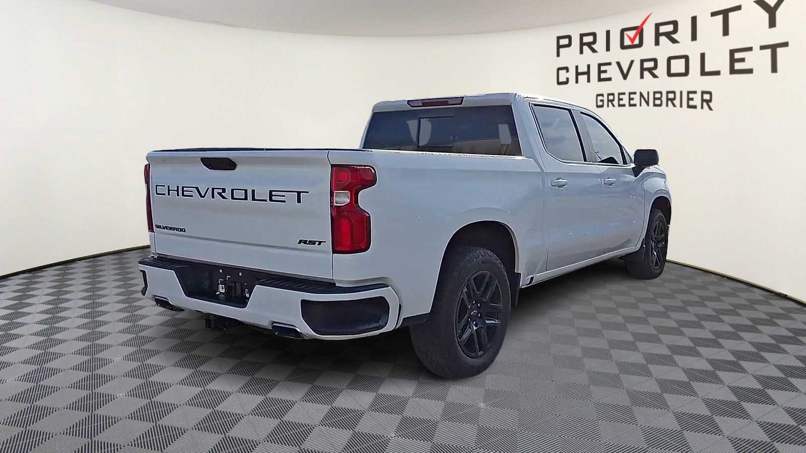 Thumbnail: 2022 Chevrolet Silverado 1500 - 8