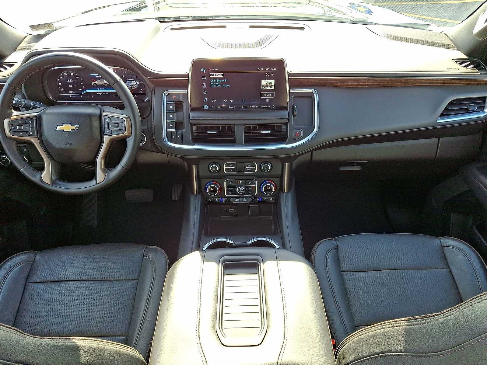 Thumbnail: 2023 Chevrolet Tahoe - 26