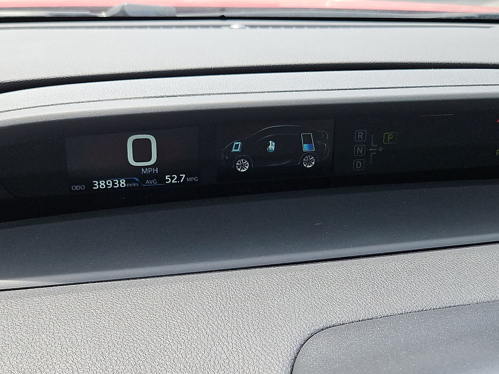 Thumbnail: 2022 Toyota Prius - 17