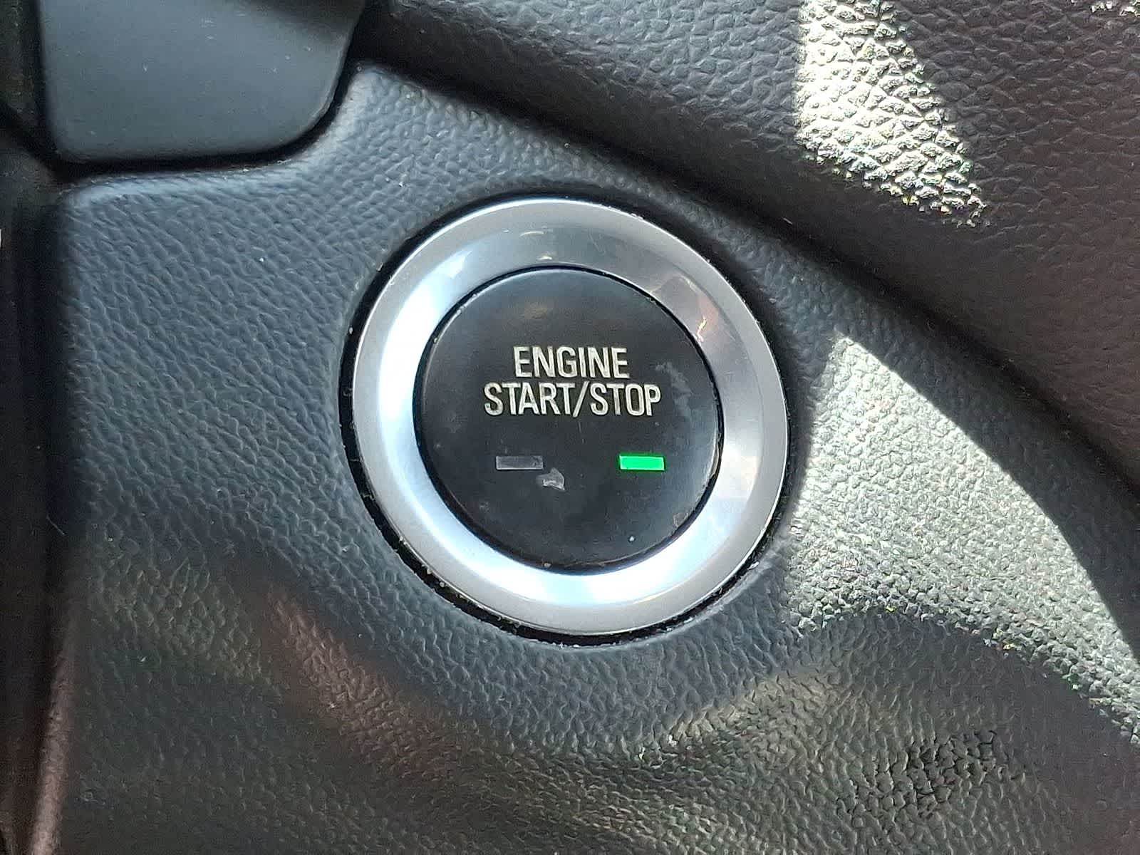 Thumbnail: 2021 Chevrolet Equinox - 22