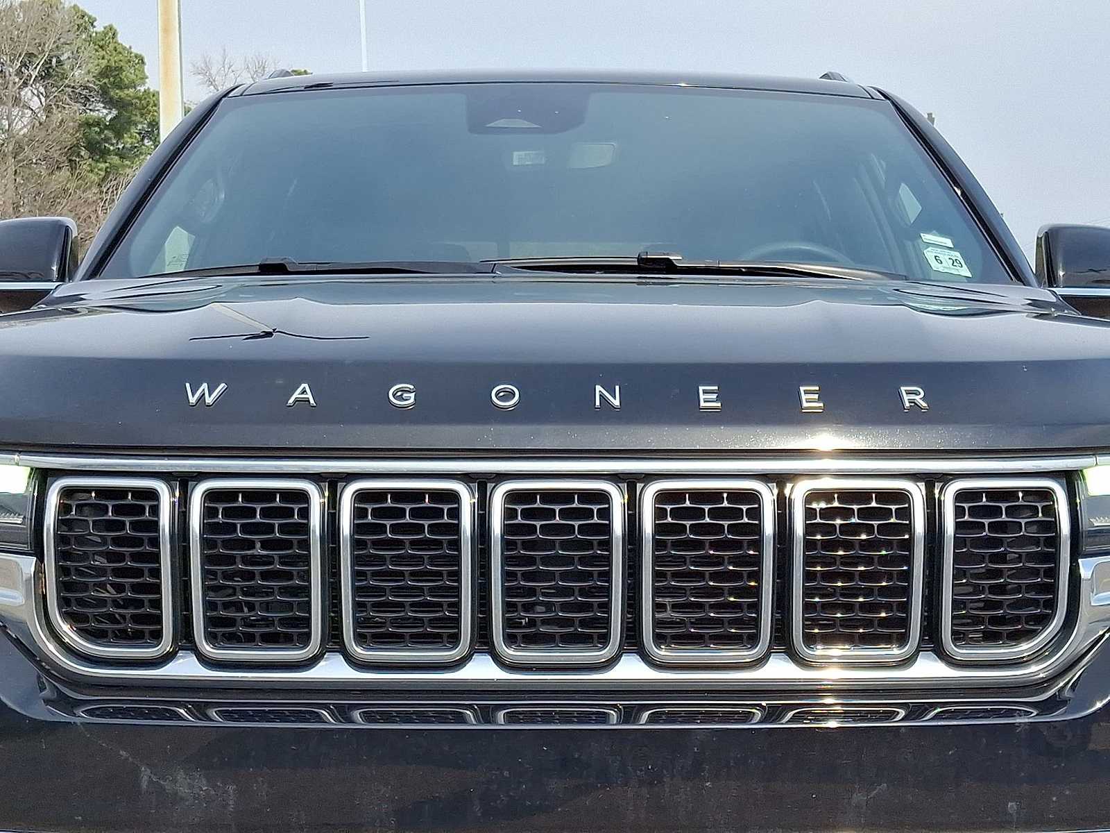 Thumbnail: 2024 Jeep Wagoneer - 31