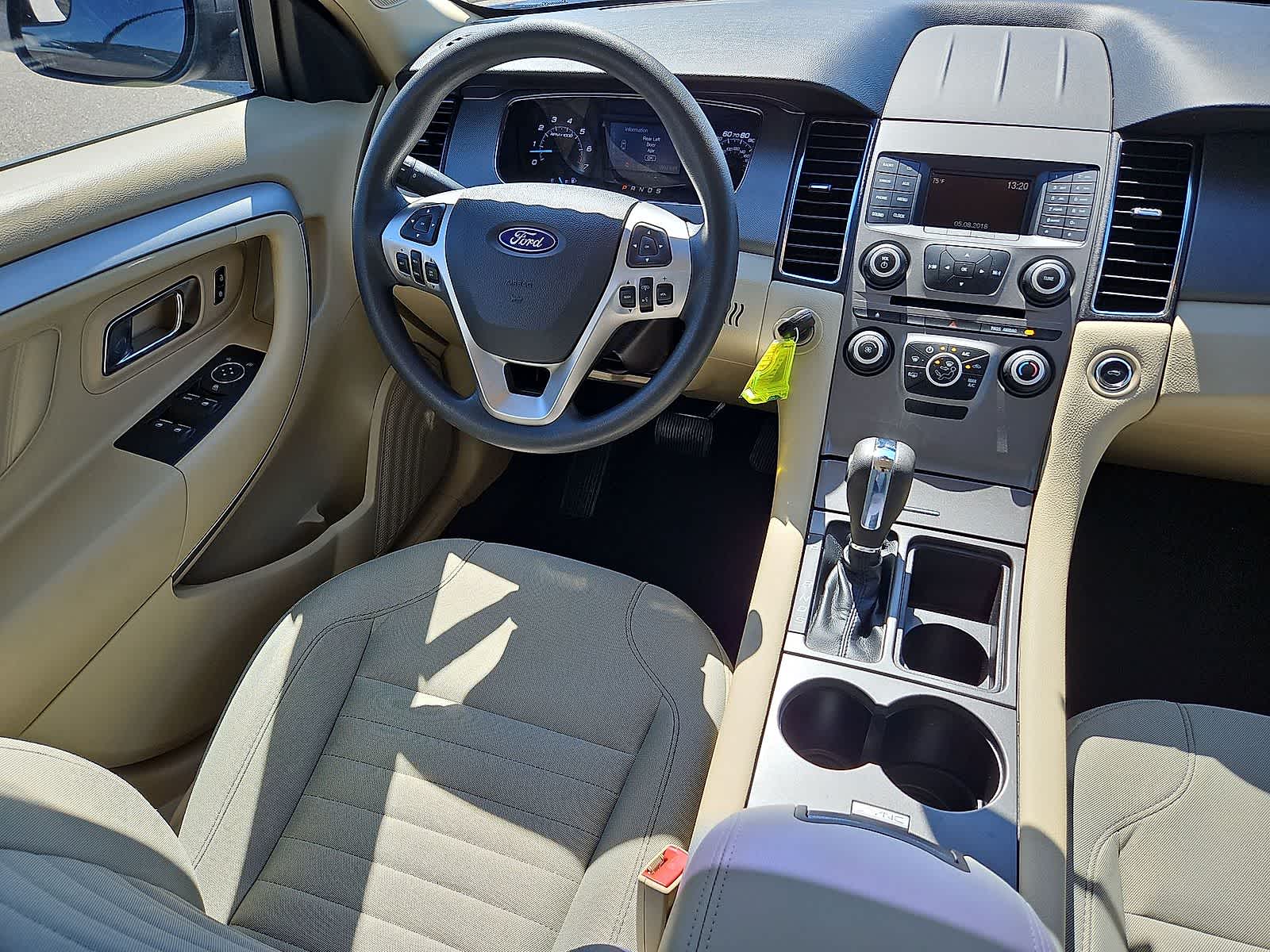 Thumbnail: 2018 Ford Taurus - 10